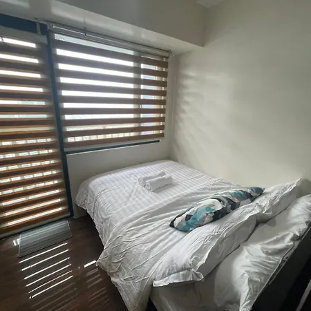 Affordable Staycation Home In Makati